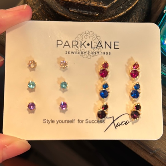 Park Lane TOKEN EARRINGS NIP - Picture 2 of 2